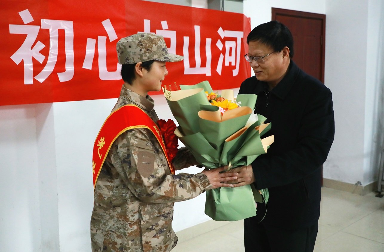 2.jpg 为切实提升学校师生教职工发现安全隐患
